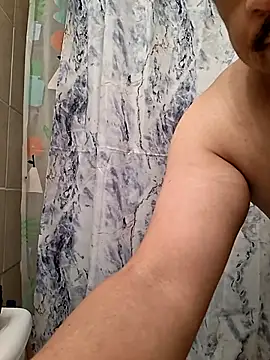 Snapshot of hungpenis210 chatting on November 2025 09:47:01 PM hungpenis210 online show from November 2025 09:47:01 PM