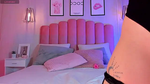 Ashleyy piink online show from March 2026 02:46:02 PM