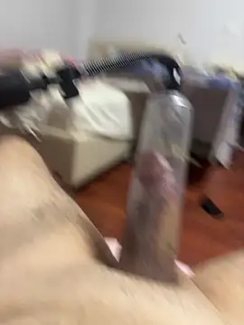 Snapshot of strange6696 chatting on October 2025 06:28:01 PM strange6696 online show from October 2025 06:28:01 PM