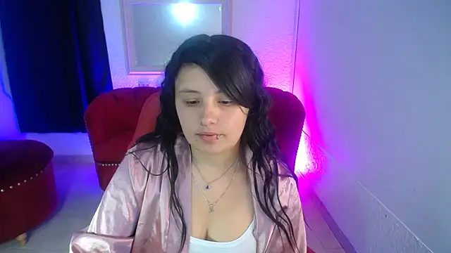 nathaly low1 online show from July 2026 12:25:02 PM