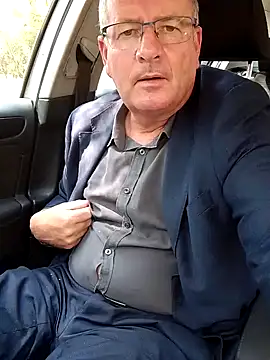 stiffandlubedxh online show from March 2025 01:55:02 AM