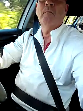 stiffandlubedxh online show from March 2025 10:17:01 PM