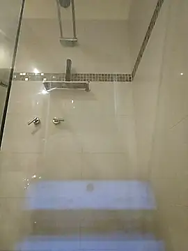 Snapshot of stiffandlubed@xh chatting on April 2026 10:25:02 PM stiffandlubedxh online show from April 2026 10:25:02 PM