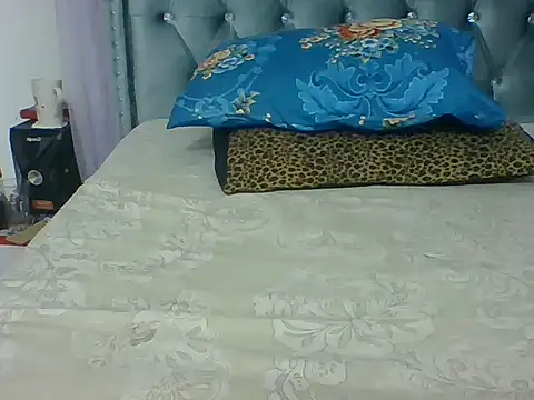 Snapshot of Sexy_Chocolate_Babe chatting on December 2024 01:56:02 AM Sexy Chocolate Babe online show from December 2024 01:56:02 AM