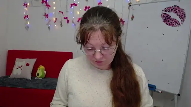 VanessaHotts online show from April 2026 05:21:02 AM