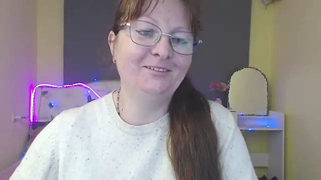 VanessaHotts online show from April 2026 01:41:02 PM