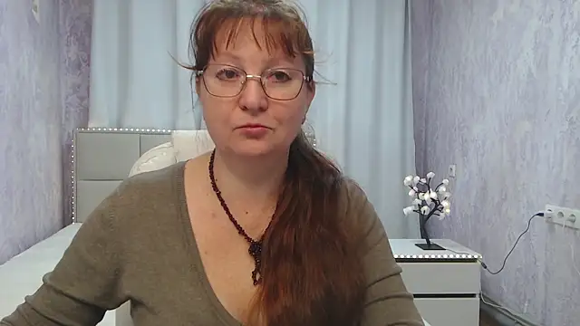 VanessaHotts online show from May 2026 05:05:02 AM