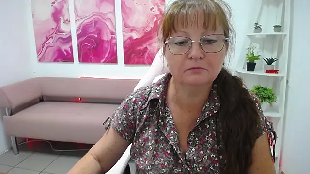 VanessaHotts online show from July 2026 10:39:01 AM