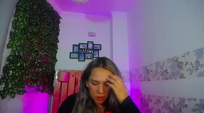 paula brausin online show from January 2025 11:22:01 PM