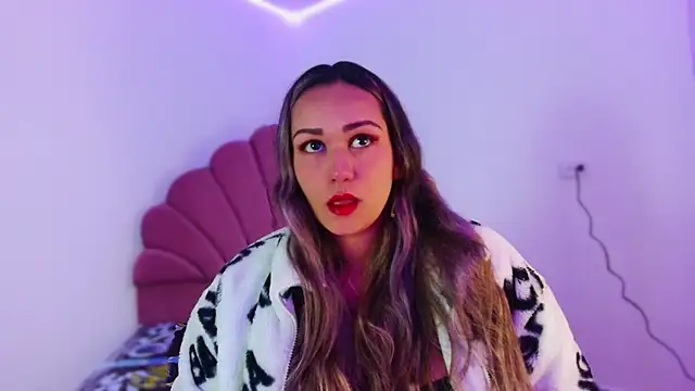 paula brausin online show from March 2025 07:05:01 PM