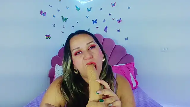 paula brausin online show from October 2025 12:55:01 AM