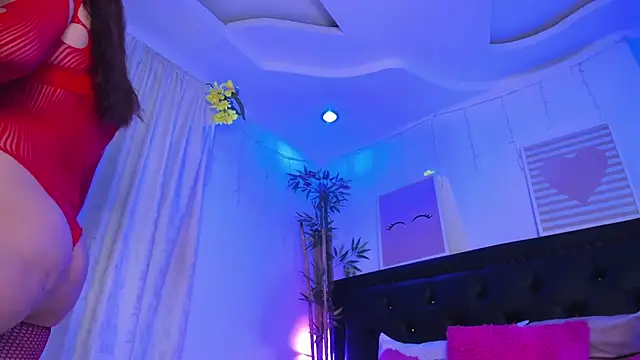 lonely shewolf online show from January 2025 06:59:02 PM