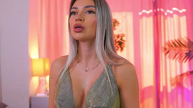 Snapshot of ArtTeasee chatting on March 2025 10:17:02 AM ArtTeasee online show from March 2025 10:17:02 AM