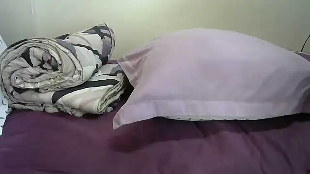 Snapshot of AddictiveAssCurves chatting on October 2025 09:43:02 AM AddictiveAssCurves online show from October 2025 09:43:02 AM