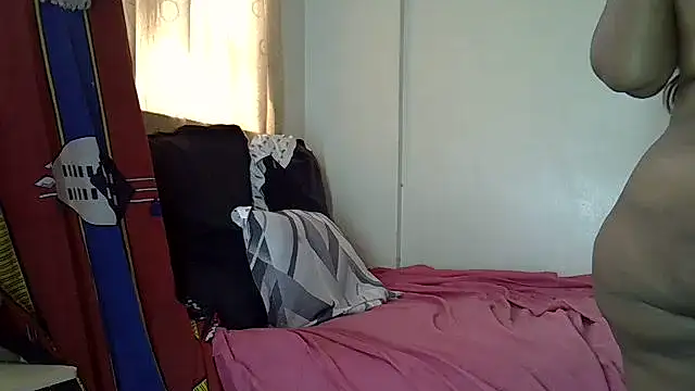 Snapshot of AddictiveAssCurves chatting on February 2026 09:41:02 AM AddictiveAssCurves online show from February 2026 09:41:02 AM