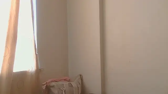 AddictiveAssCurves online show from May 2026 06:10:01 AM