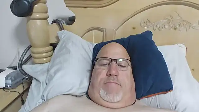 Bigbear0563 online show from March 2026 04:08:01 PM