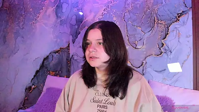 Snapshot of Mey_moon chatting on November 2025 12:08:02 AM Mey moon online show from November 2025 12:08:02 AM