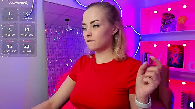 StephanieSweety online show from March 2026 05:30:01 PM