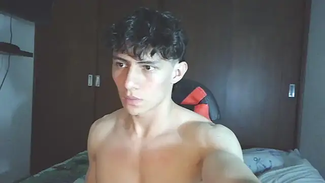 aresholland online show from September 2025 04:38:02 AM