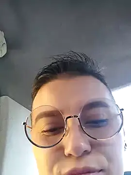 TamySweetness online show from September 2025 07:36:01 PM