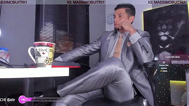 massimo g online show from December 2024 10:30:01 PM