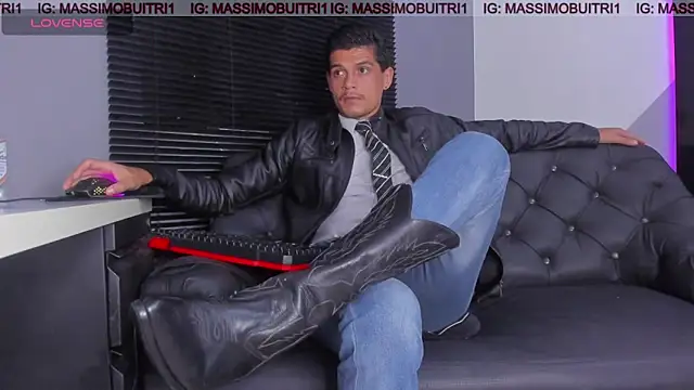 massimo g online show from April 2026 01:41:02 AM