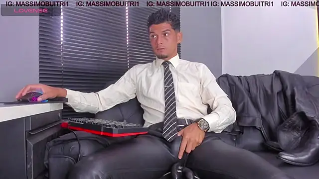 massimo g online show from June 2026 01:02:01 PM