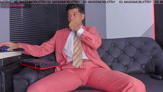 massimo g online show from June 2026 10:26:01 PM