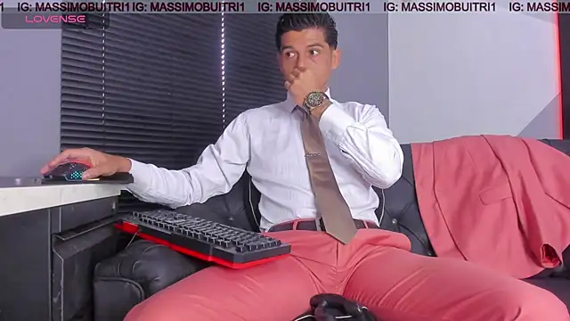massimo g online show from July 2026 12:01:02 PM