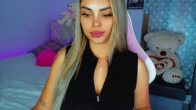 Snapshot of Gabby_prieto chatting on January 2025 04:26:01 AM Gabby prieto online show from January 2025 04:26:01 AM