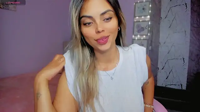 Gabby prieto online show from June 2026 04:13:01 AM
