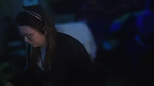 spunlikecottoncandy online show from September 2025 11:42:01 AM