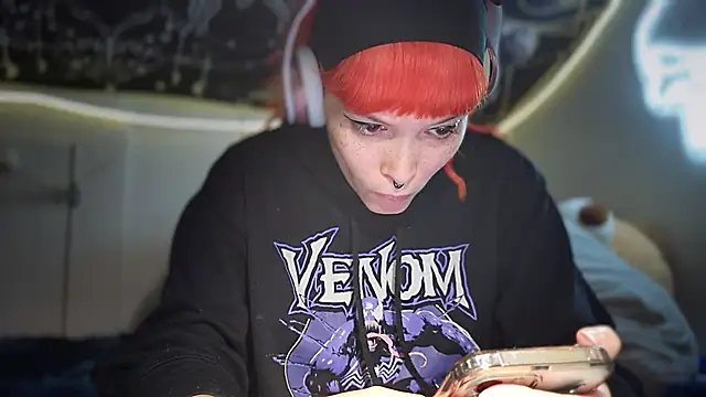 FRRANNKIE online show from October 2025 03:40:01 PM