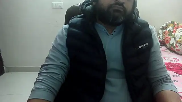 rentarob online show from February 2025 05:07:01 PM