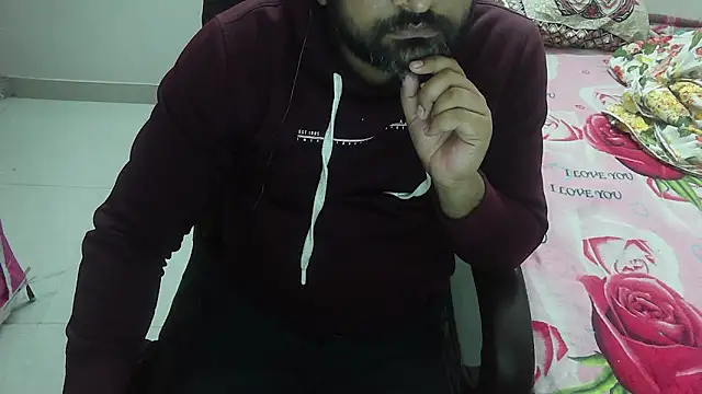 rentarob online show from February 2025 05:03:02 PM