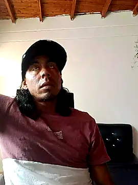 Snapshot of Williamjamess95 chatting on March 2025 05:07:02 PM Williamjamess95 online show from March 2025 05:07:02 PM