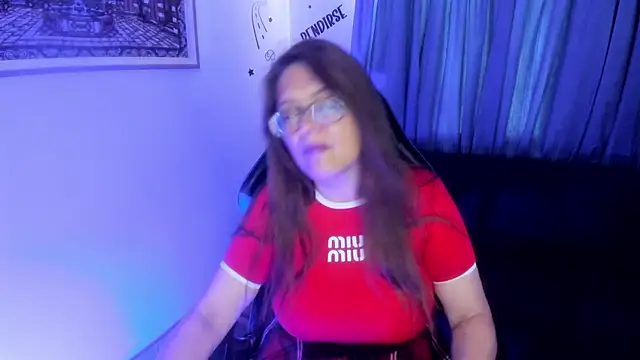 Ivette Shaira online show from June 2026 12:14:02 PM