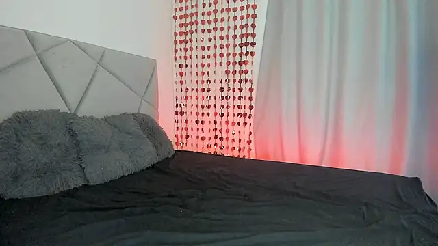 Snapshot of BlueEyesLexy chatting on February 2026 07:34:02 AM BlueEyesLexy online show from February 2026 07:34:02 AM