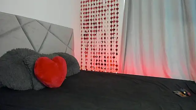 Snapshot of BlueEyesLexy chatting on February 2026 08:54:02 AM BlueEyesLexy online show from February 2026 08:54:02 AM