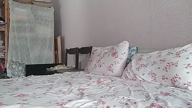 Alicia Sage online show from June 2026 05:42:01 AM