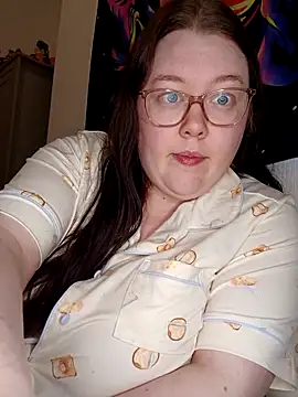 Sexycurvyemilyy online show from March 2026 10:13:01 PM