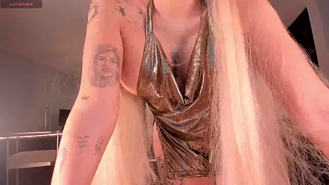 Snapshot of SophiePalmer chatting on February 2025 12:39:02 PM SophiePalmer online show from February 2025 12:39:02 PM