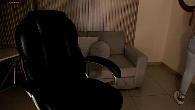 SophiePalmer online show from July 2026 12:36:02 PM