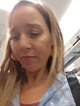 SkyelarSommer online show from January 2026 04:11:01 PM