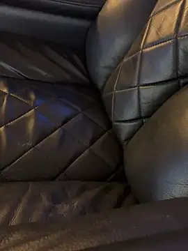 Snapshot of DominiqueX0 chatting on February 2025 12:35:02 PM DominiqueX0 online show from February 2025 12:35:02 PM