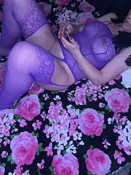 Snapshot of DominiqueX0 chatting on February 2025 06:29:01 AM DominiqueX0 online show from February 2025 06:29:01 AM