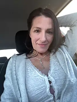 Snapshot of DominiqueX0 chatting on February 2026 09:31:02 PM DominiqueX0 online show from February 2026 09:31:02 PM