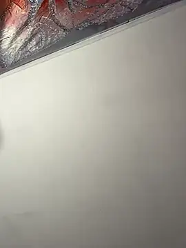 Snapshot of DominiqueX0 chatting on February 2026 07:06:02 AM DominiqueX0 online show from February 2026 07:06:02 AM