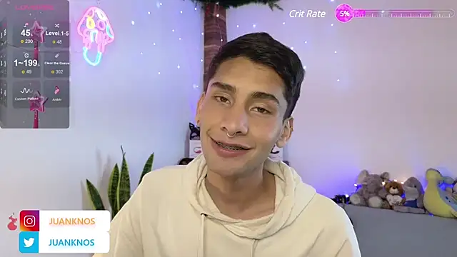 Snapshot of by_pandora chatting on February 2025 10:04:02 PM by pandora online show from February 2025 10:04:02 PM